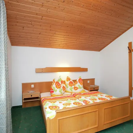 In Altenmarkt Near Lifts, Cleaning Included * Altenmarkt im Pongau