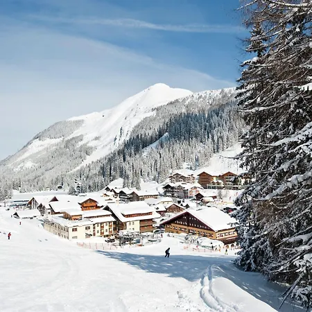 Lejlighed In Altenmarkt Near Lifts, Cleaning Included