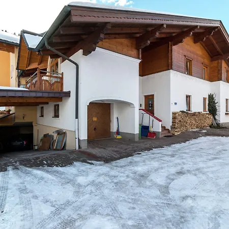 In Altenmarkt Near Lifts, Cleaning Included Lejlighed Altenmarkt im Pongau